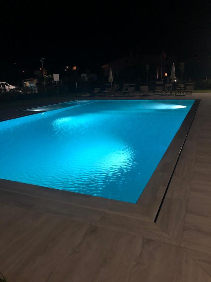 Agriturismo Casa Rosa ลุคคา ภายนอก รูปภาพ