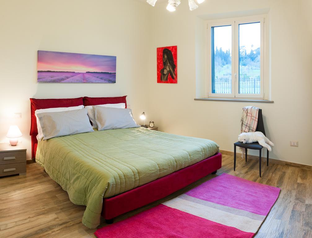 Agriturismo Casa Rosa ลุคคา ห้อง รูปภาพ