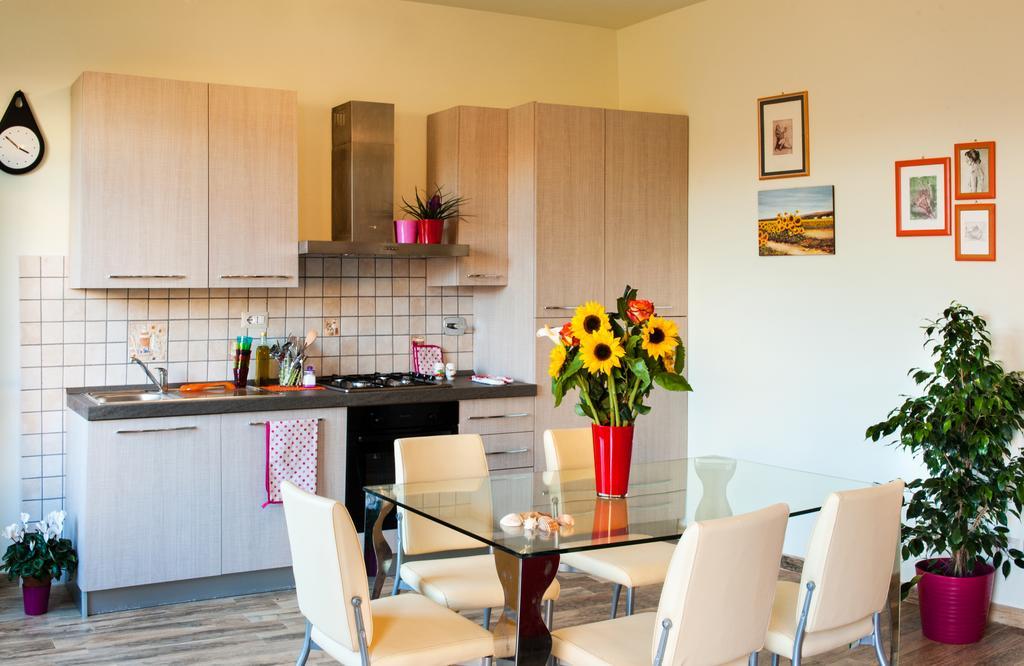 Agriturismo Casa Rosa ลุคคา ห้อง รูปภาพ